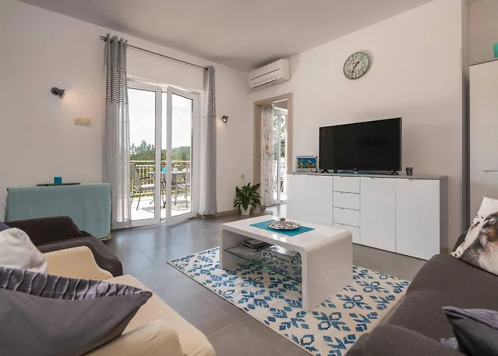 Semesterbostad Grace By Interhome Cerovlje