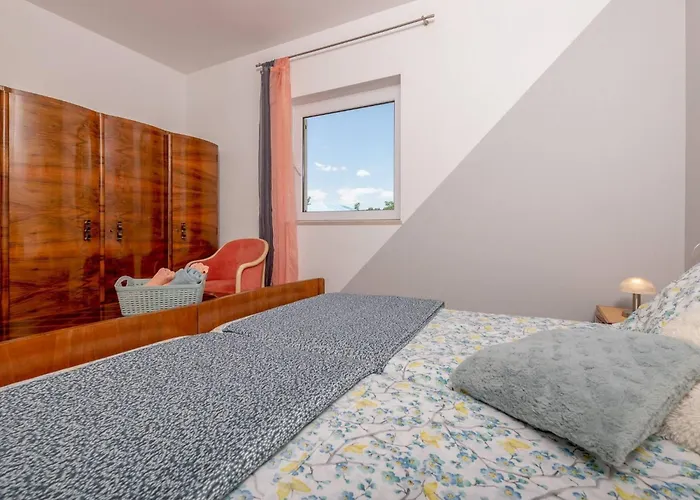 Grace By Interhome Cerovlje