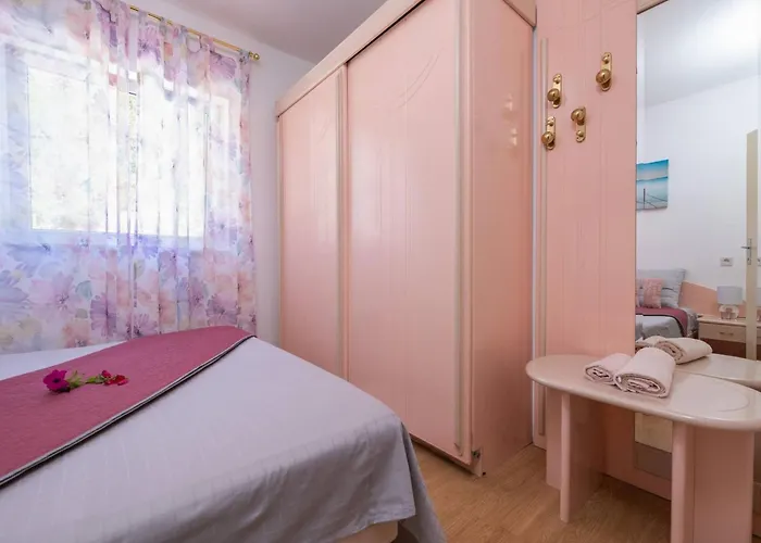 Grace By Interhome Cerovlje